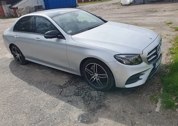 Mercedes-Benz Klasa E cena 125000 przebieg: 151000, rok produkcji 2017 z Strzyżów małe 16